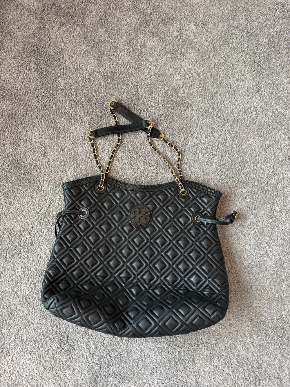 Tory Burch Black Quilted Chain-Handle Tote with Logo Medallion